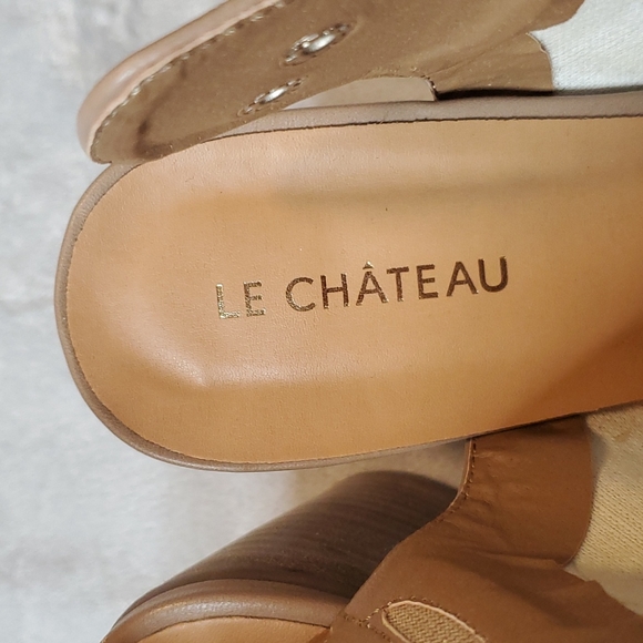Le Chateau Wedges Open Toe Size 8 Snap Button Closure - Picture 6 of 8